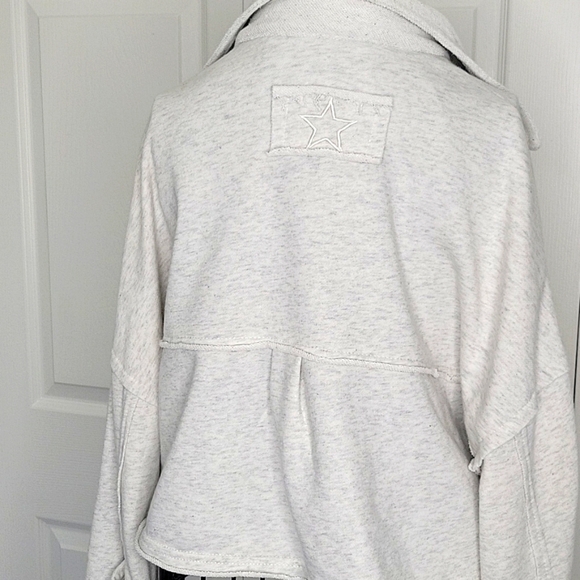 POL Women's Cream Cropped Lightweight Jacket Size Small - Picture 4 of 7